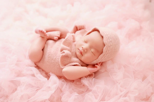 正定宝宝几个月可以抬头 正定宝宝几个月可以抬头